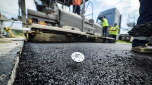 Acheter et négocier des émulsions de bitume pour routes durables - E-Station courtier en énergies